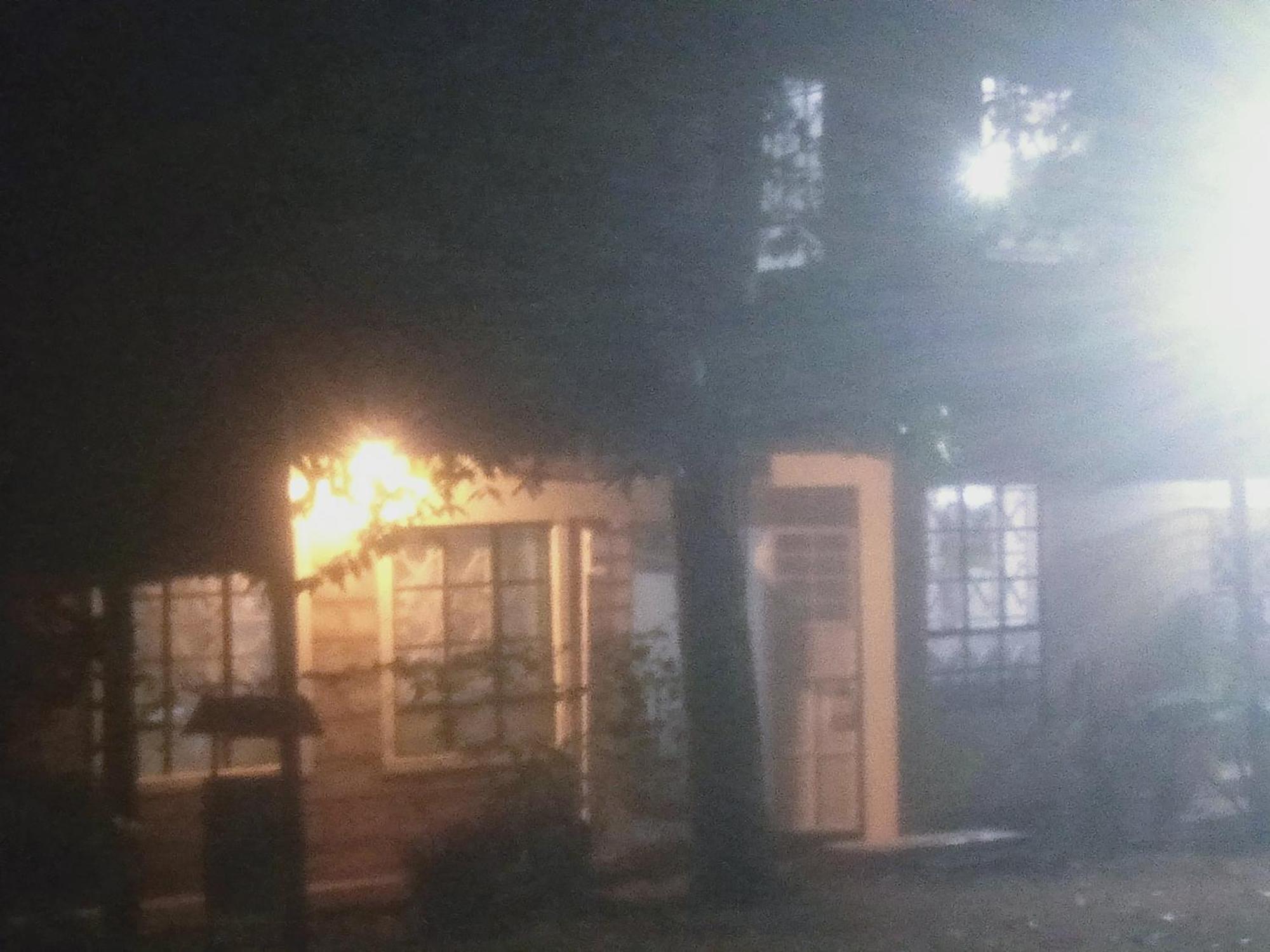 Sparkles Resort Meru 外观 照片